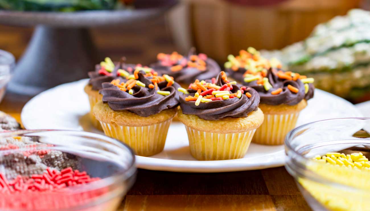 Why Mini Desserts are Here to Stay: The Best Mini Dessert Ideas & Cake Recipes